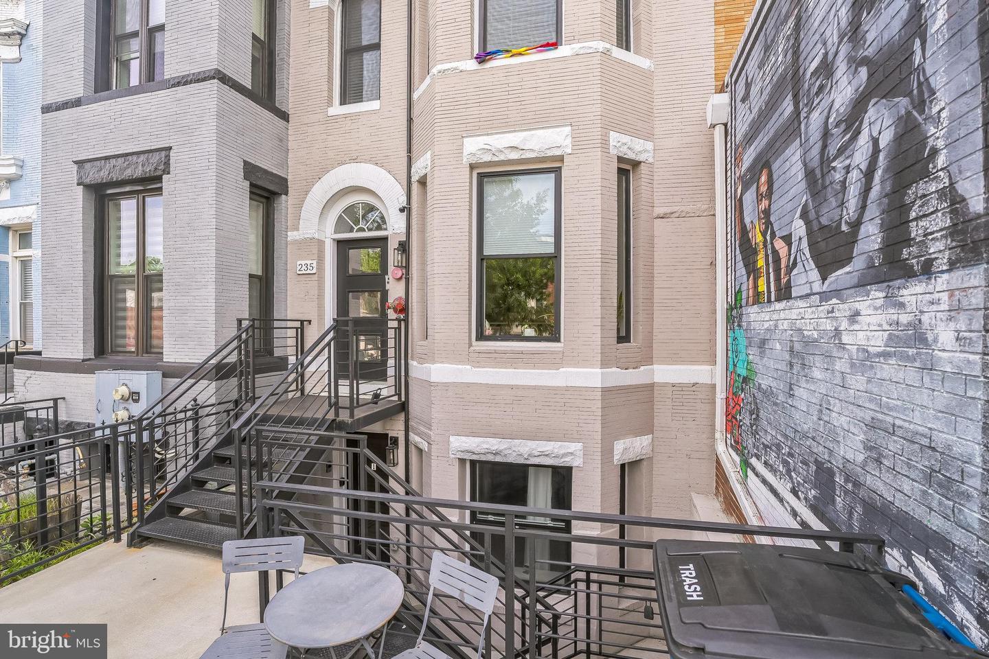 235 FLORIDA AVE NW #5
