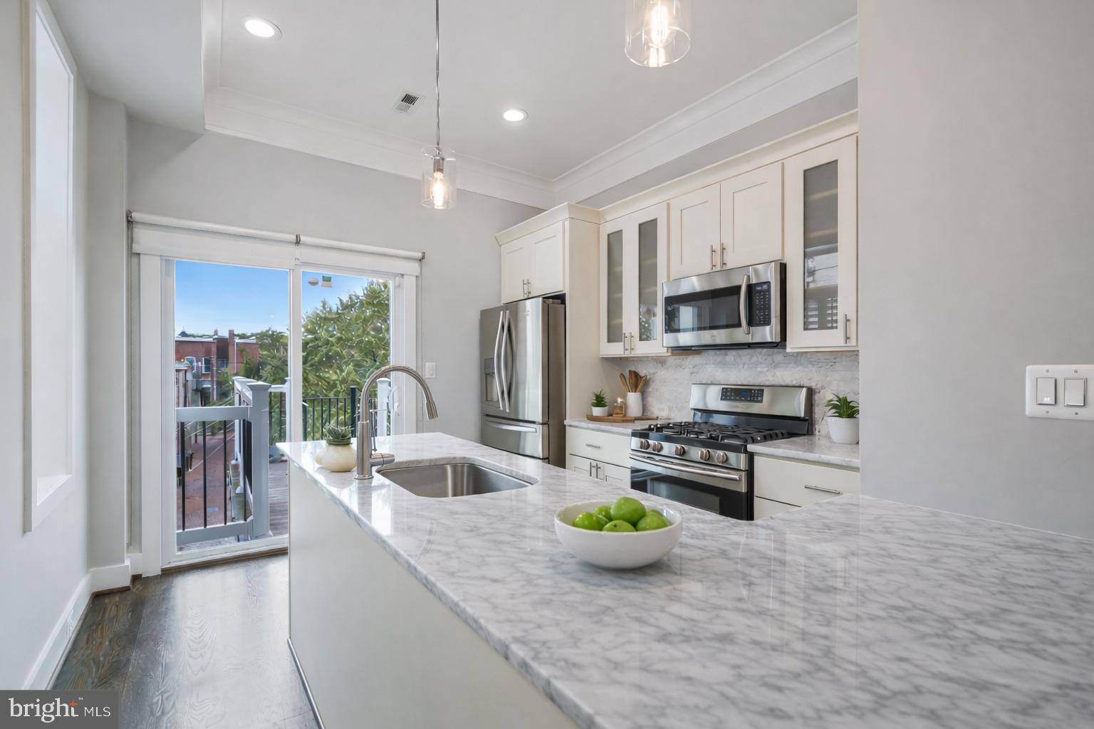 2015 FLAGLER PLACE NW 2