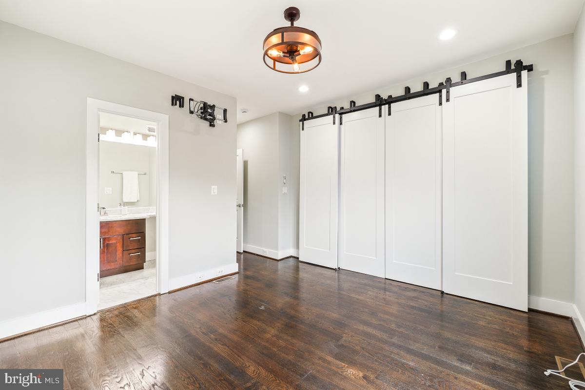 2015 FLAGLER PLACE NW 2