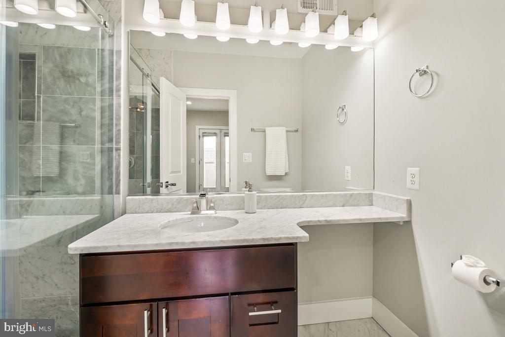 2015 FLAGLER PLACE NW 2
