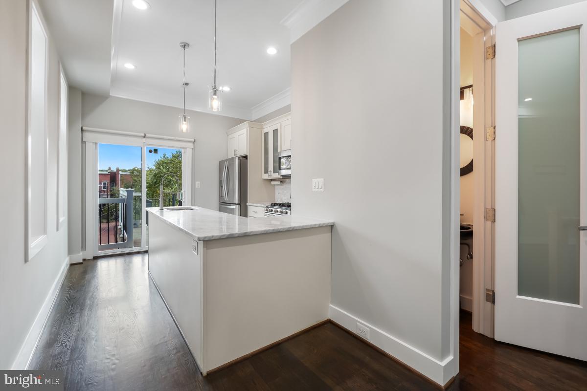 2015 FLAGLER PLACE NW 2