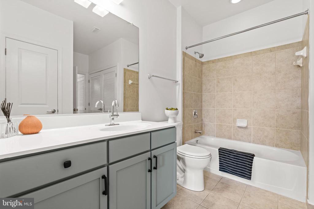 1391 PENNSYLVANIA AVENUE SE 408