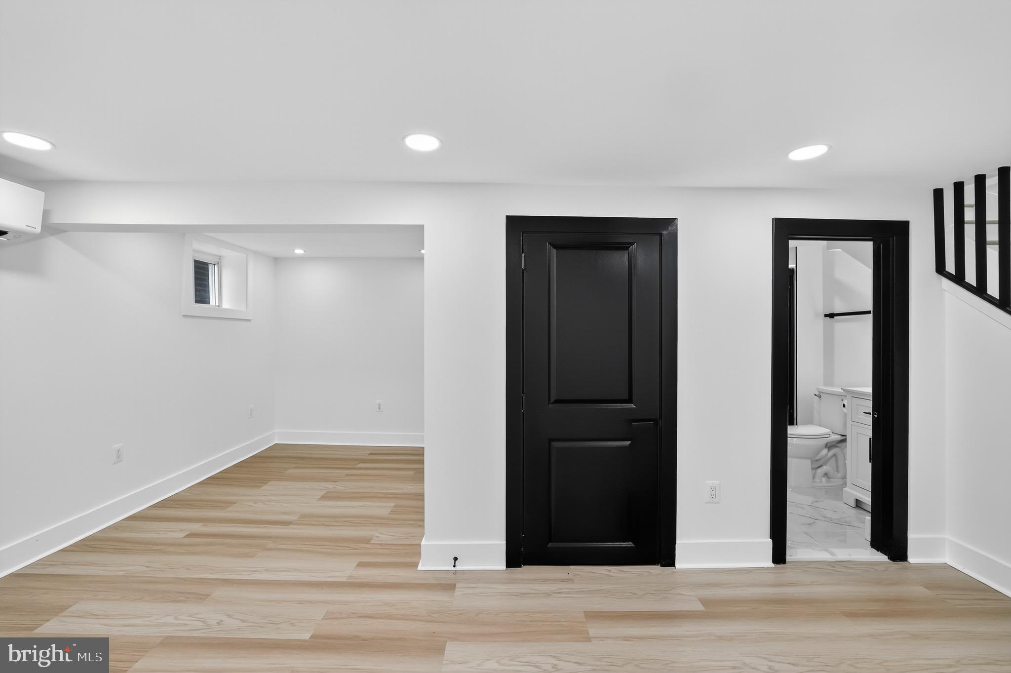 2948 MILLS AVENUE NE