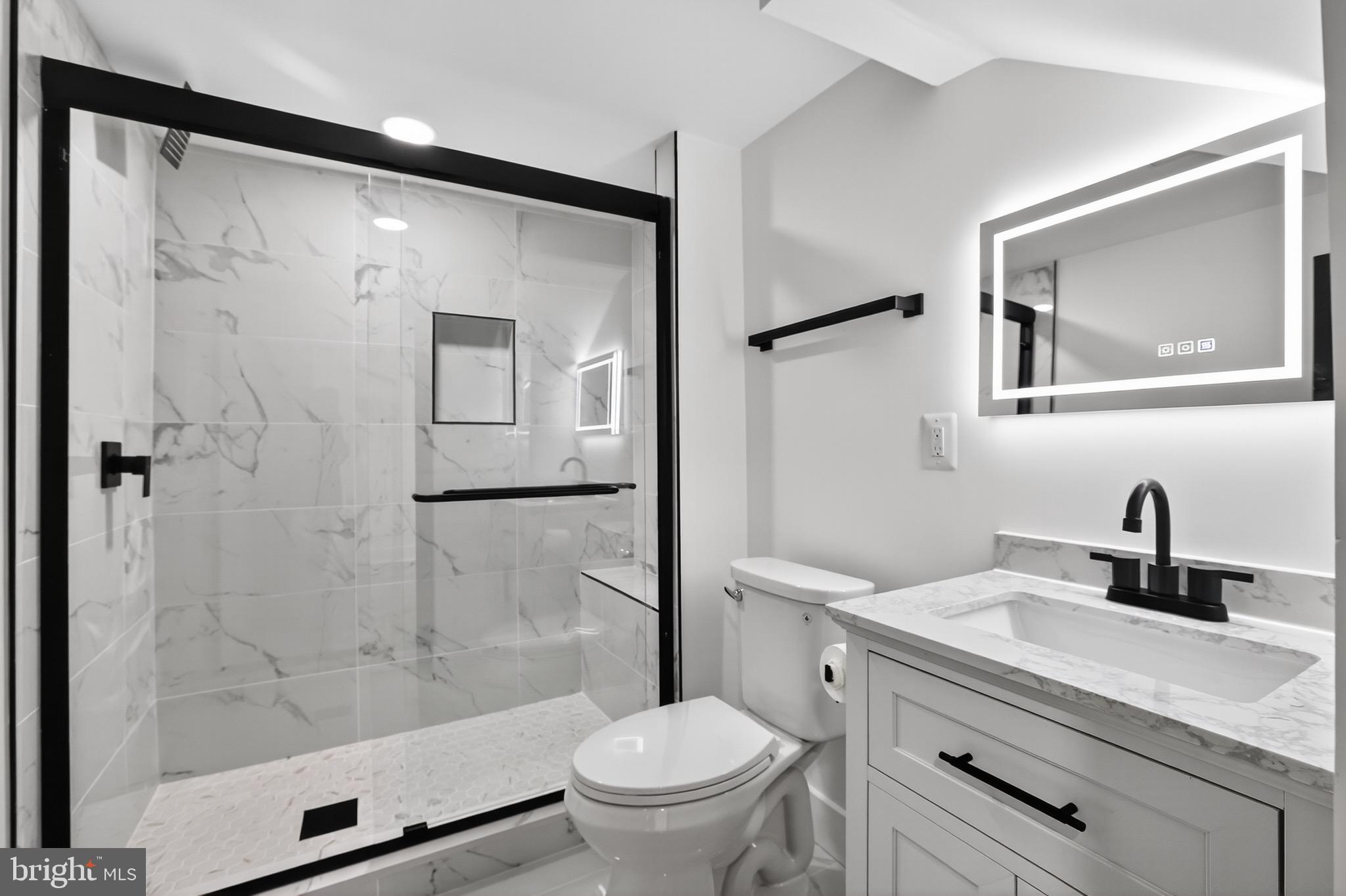 2948 MILLS AVENUE NE