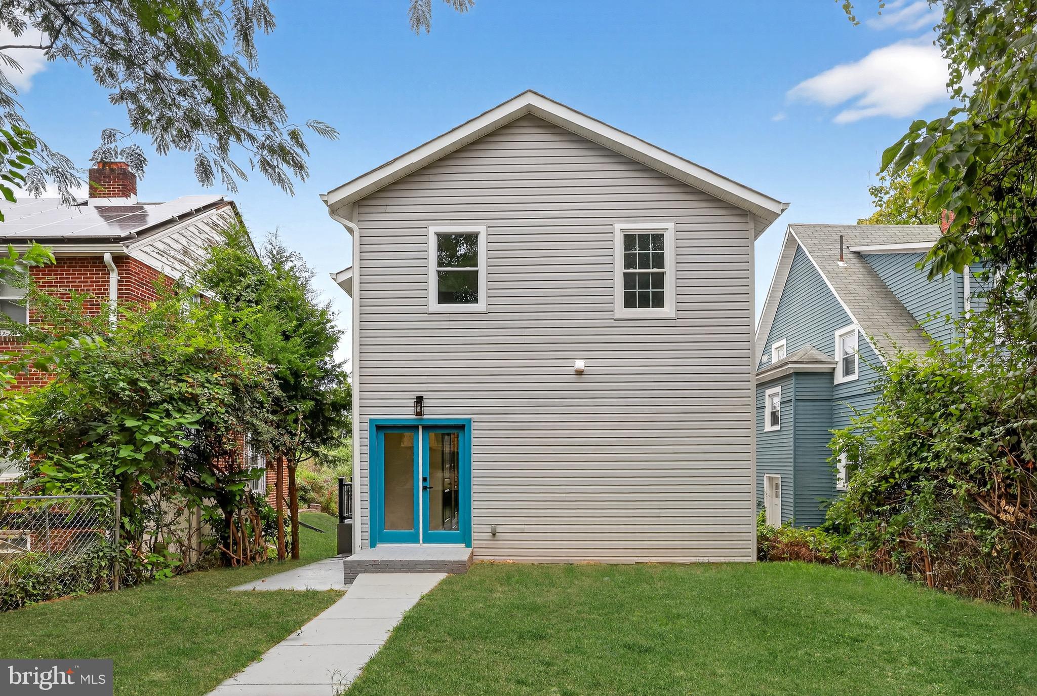 2948 MILLS AVENUE NE