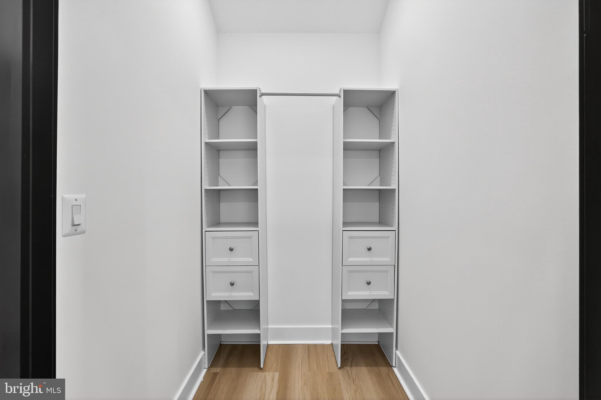 2948 MILLS AVENUE NE