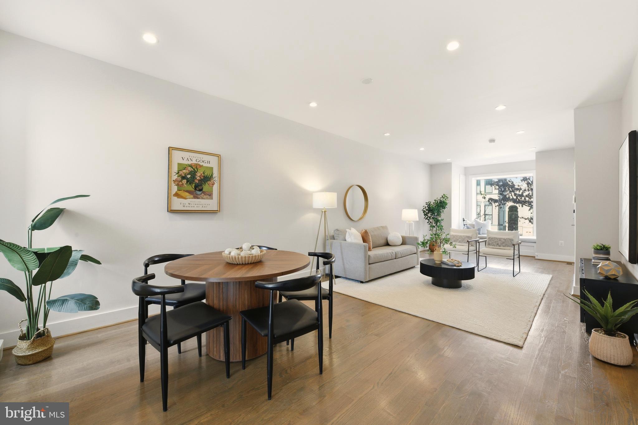 27 QUINCY PLACE NE 1