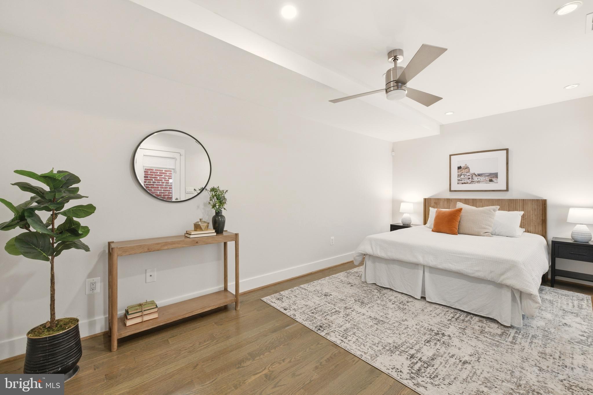 27 QUINCY PLACE NE 1