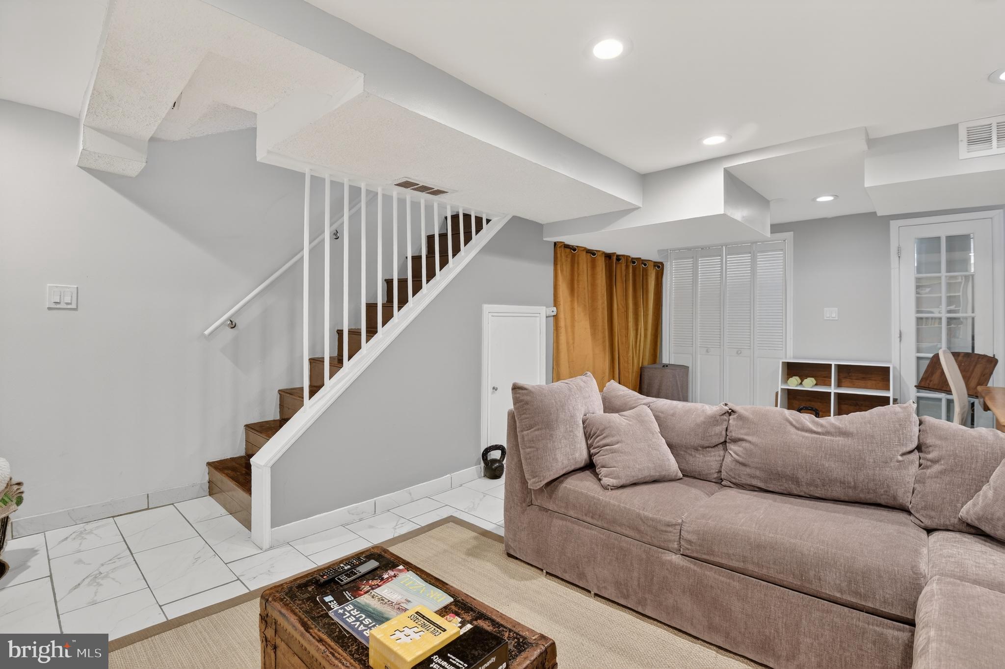 162 FORRESTER STREET SW