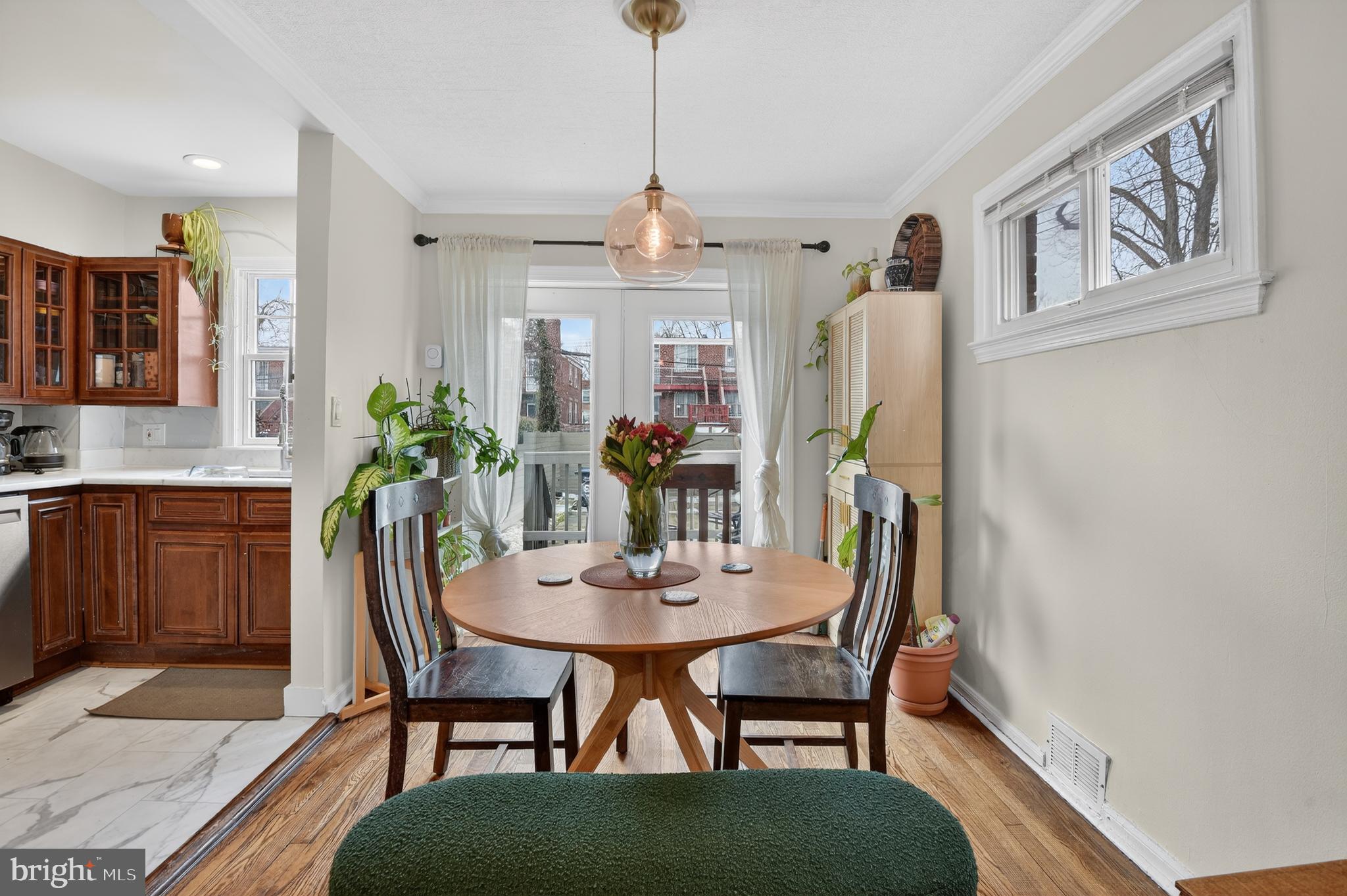 162 FORRESTER STREET SW