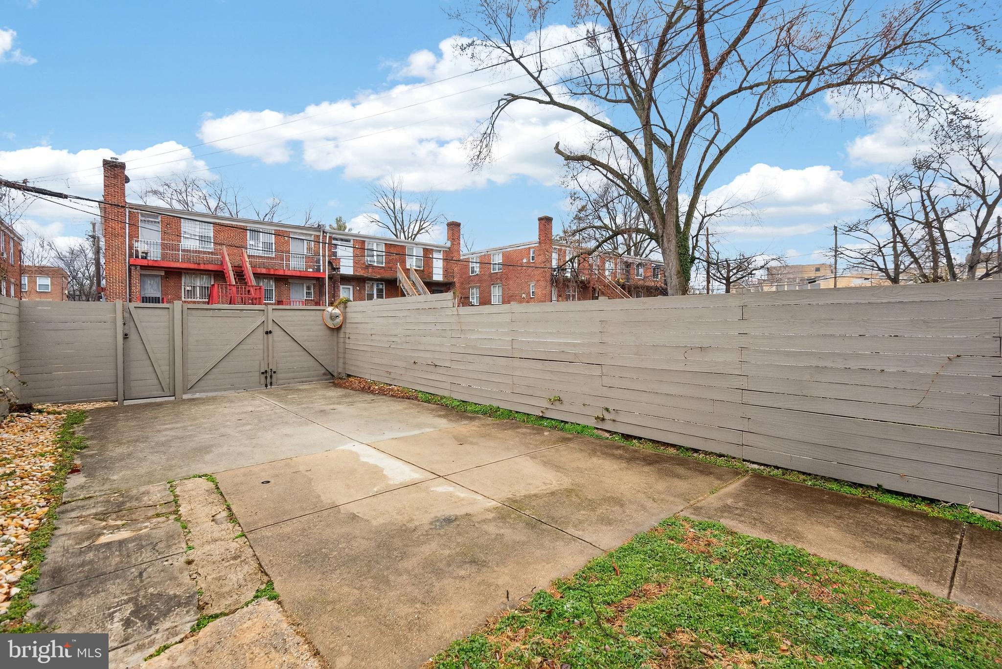 162 FORRESTER STREET SW