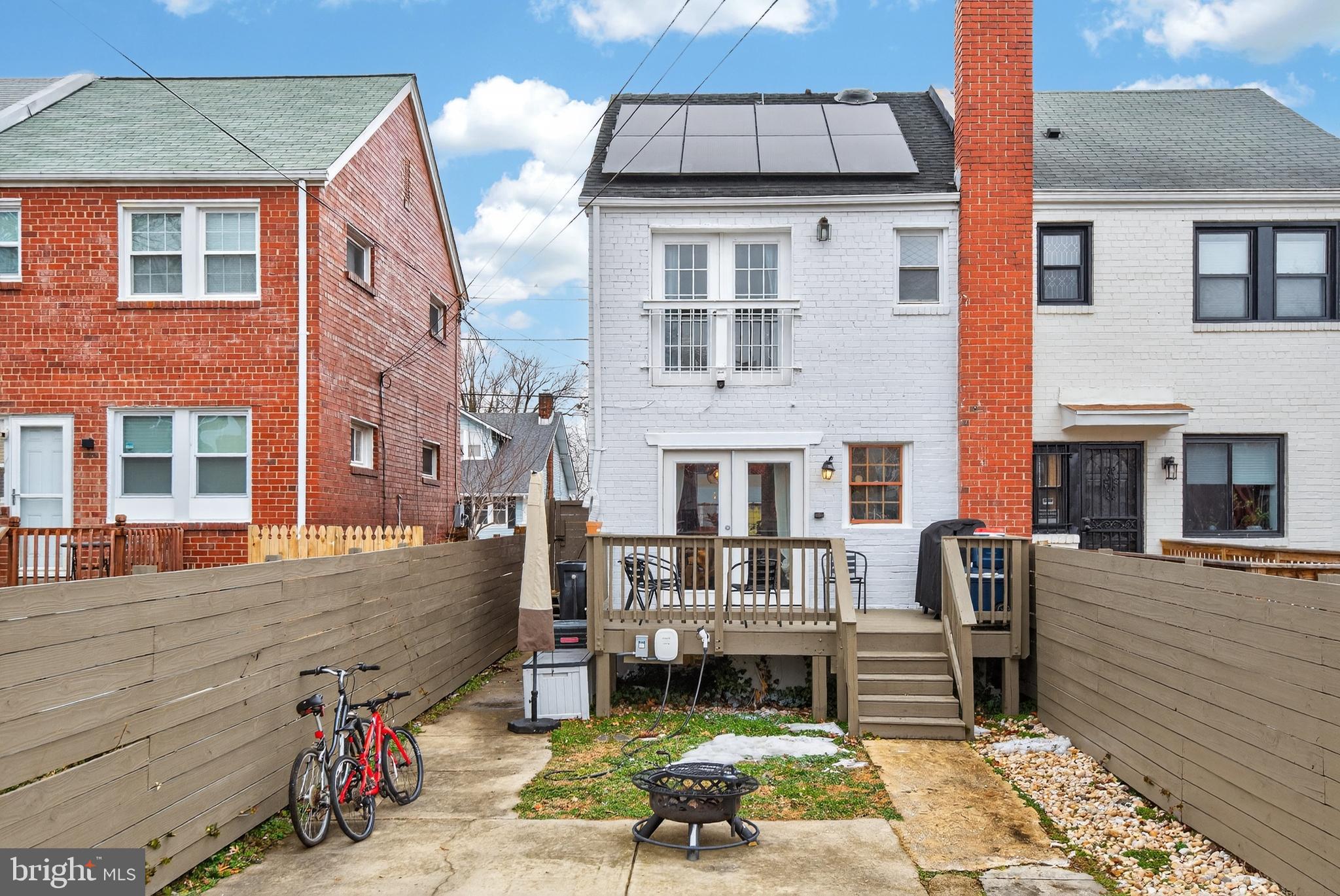 162 FORRESTER STREET SW