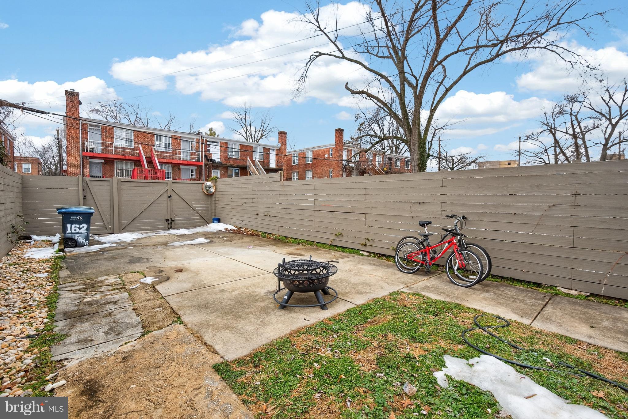 162 FORRESTER STREET SW