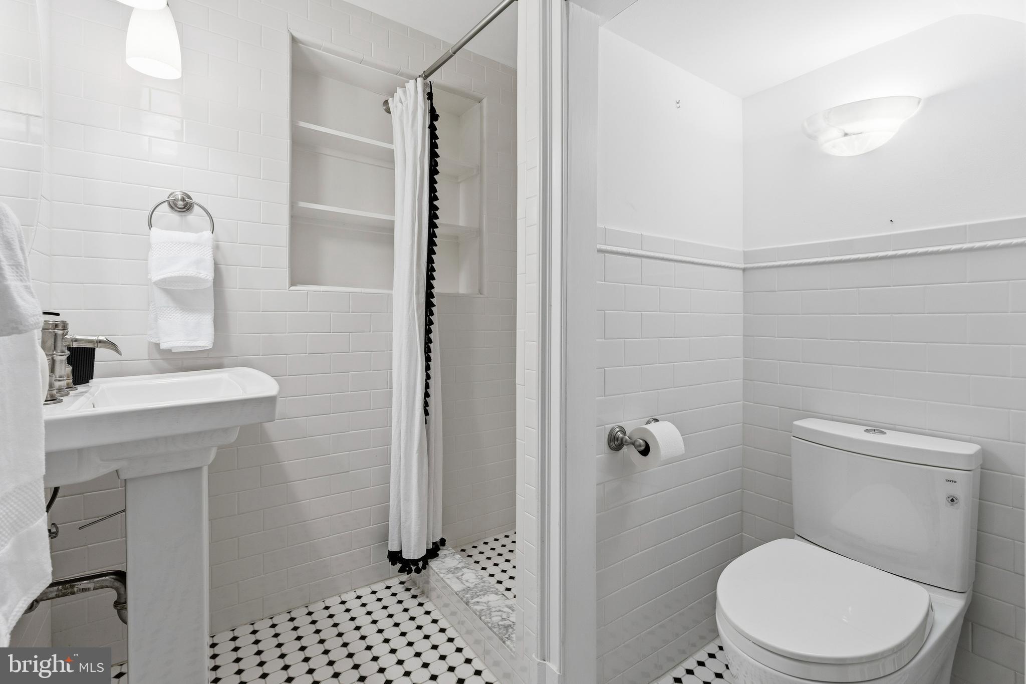 4834 BLAGDEN AVENUE NW