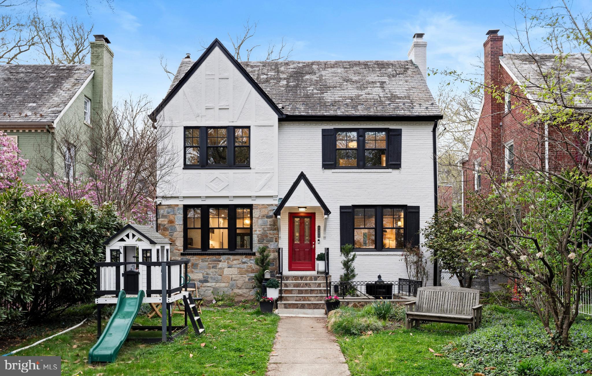 4834 BLAGDEN AVENUE NW