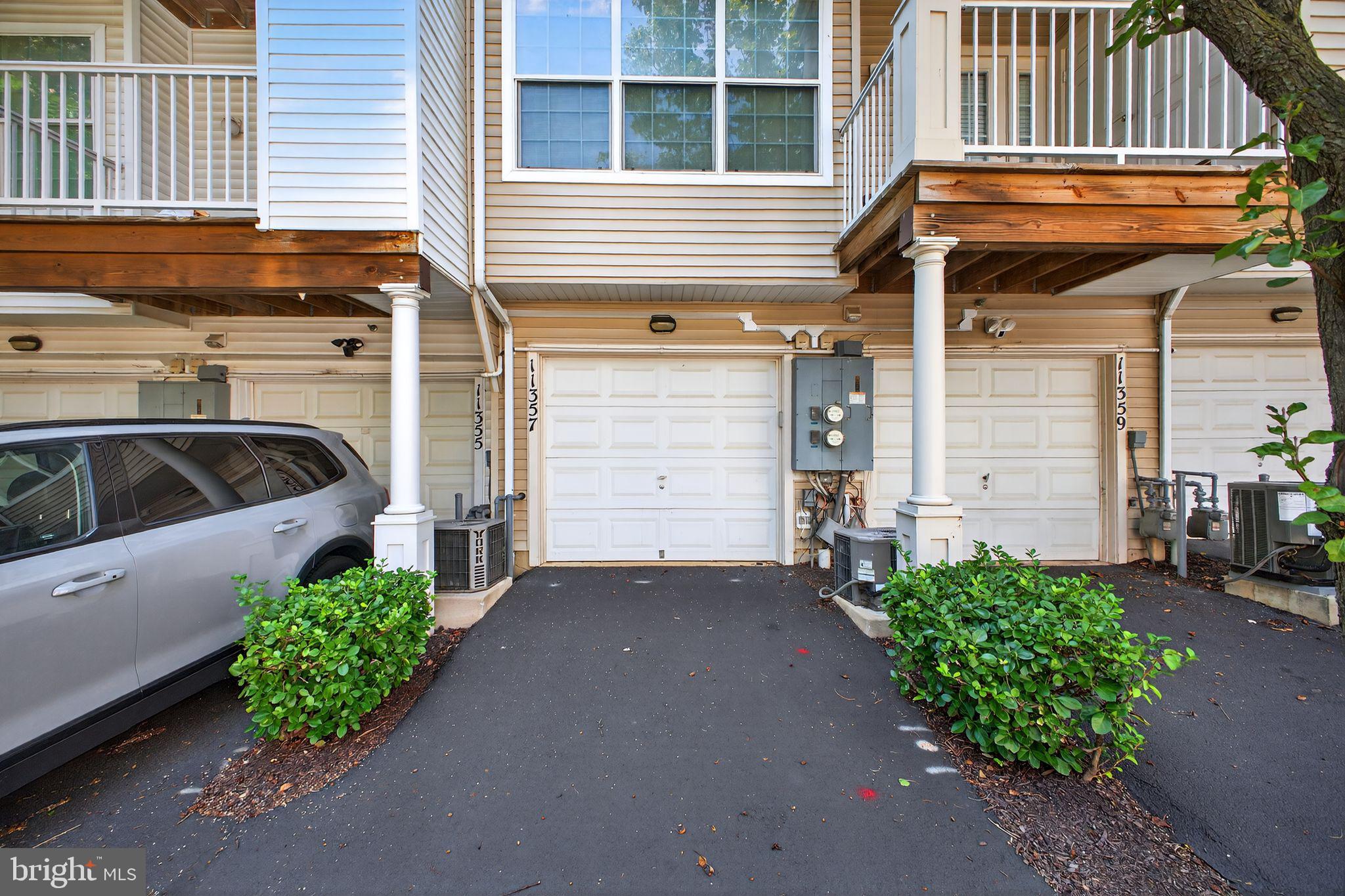 11357 King George Dr #10