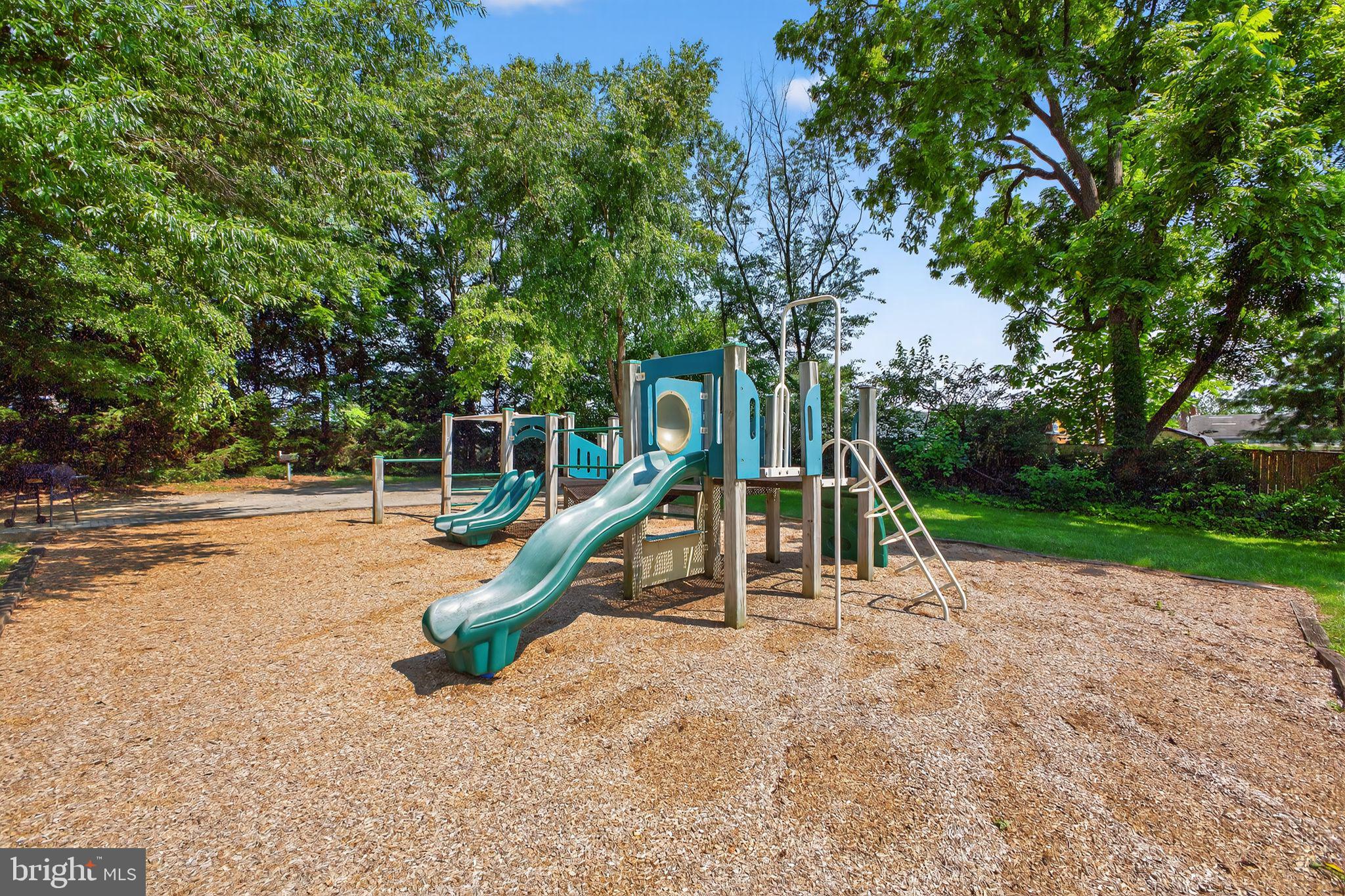 11357 King George Dr #10