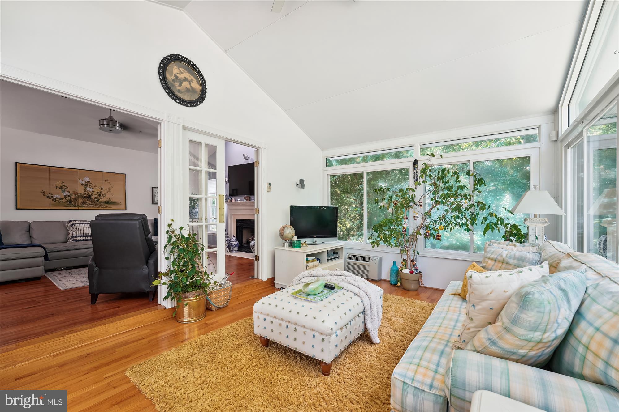 10109 Legacy COURT