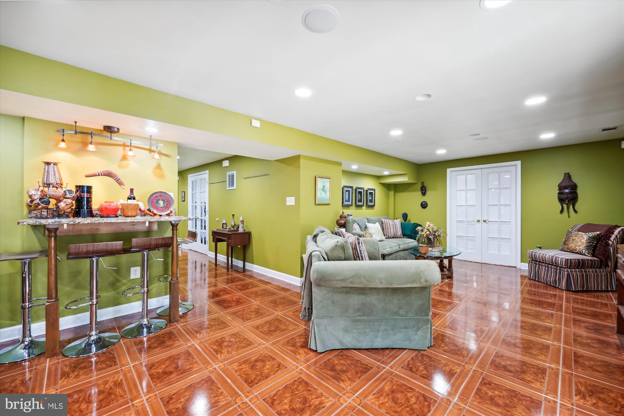 10109 Legacy COURT