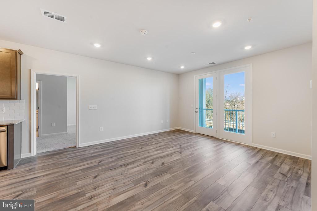 4005 SEASIDE ALDER ROAD F - VIOLET - 9305