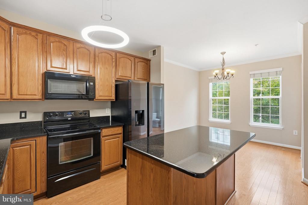 5610 CAPITAL GATEWAY DRIVE