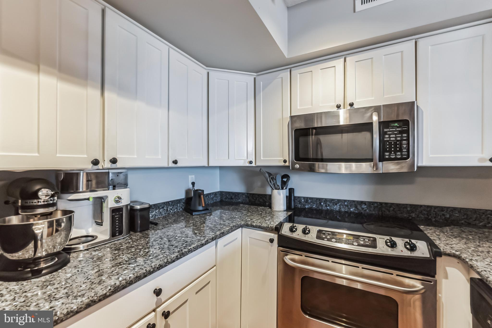 2400 Clarendon Blvd #1003