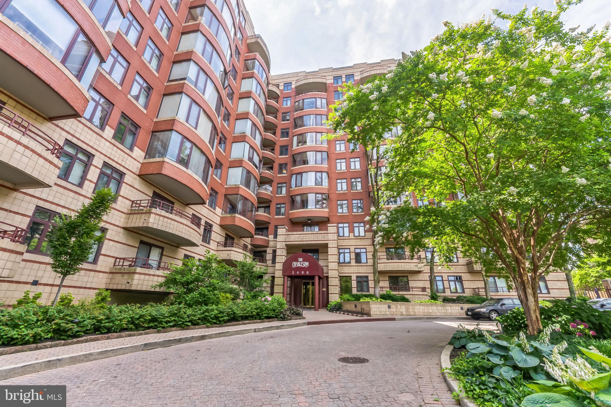 2400 Clarendon Blvd #1003