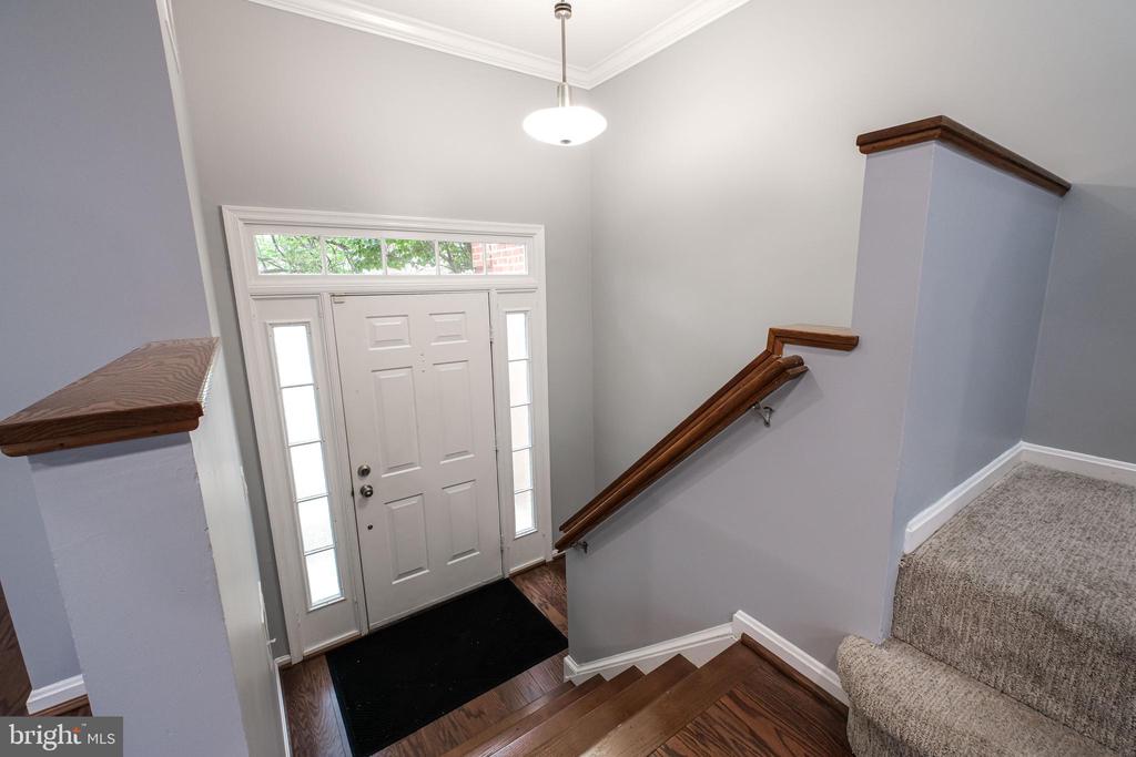 3818 VERMONT COURT