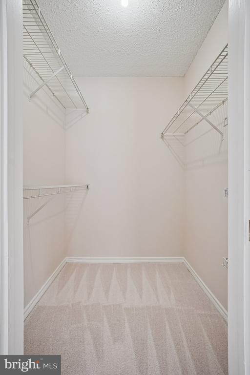 1536 LINCOLN WAY 101