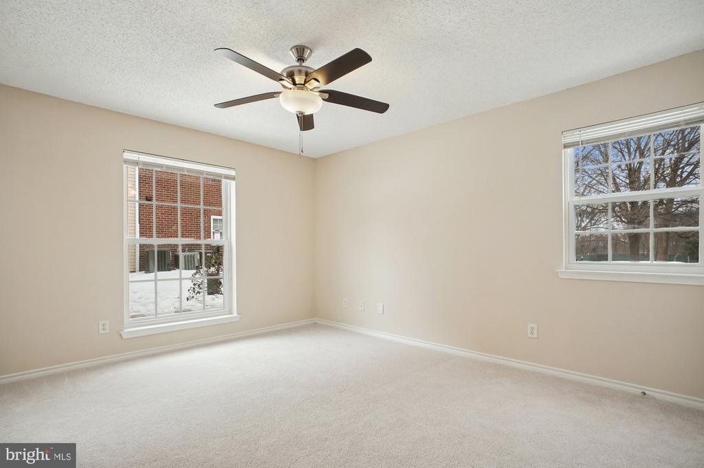 1536 LINCOLN WAY 101