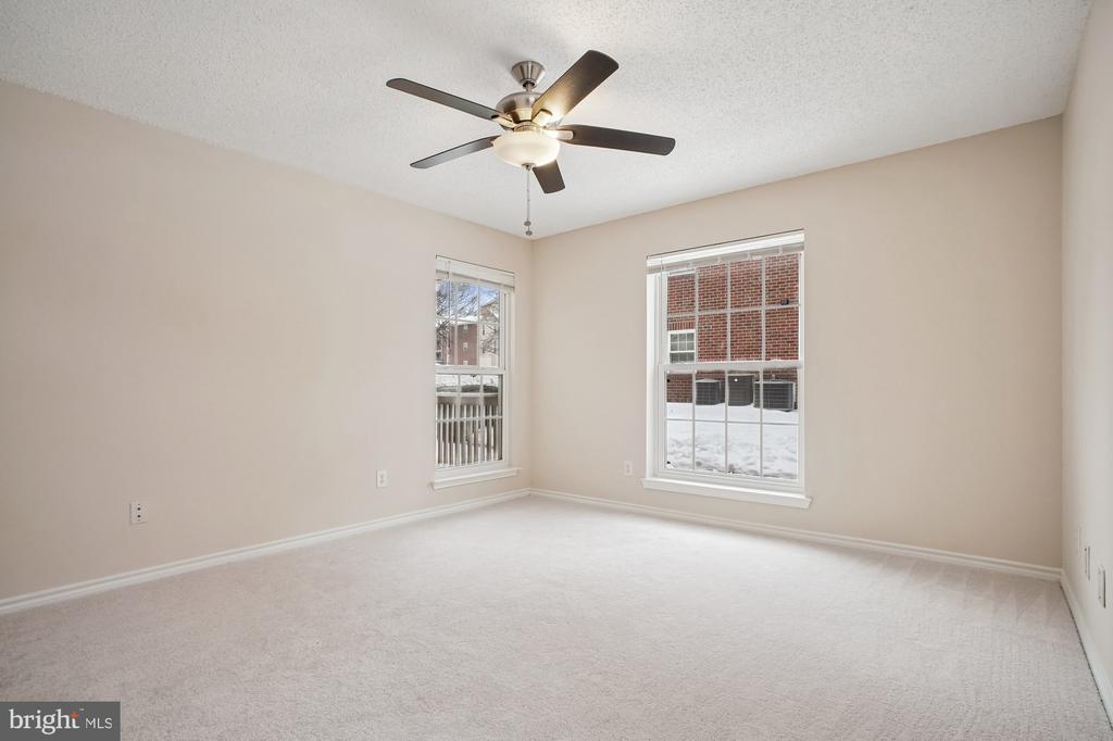 1536 LINCOLN WAY 101