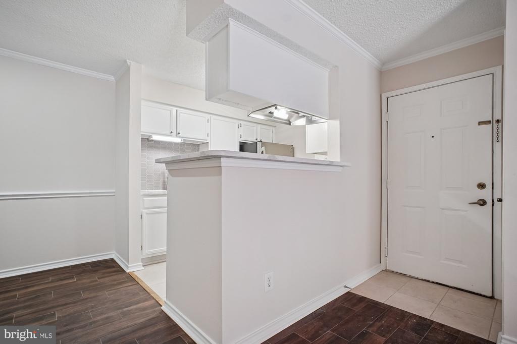 1536 LINCOLN WAY 101