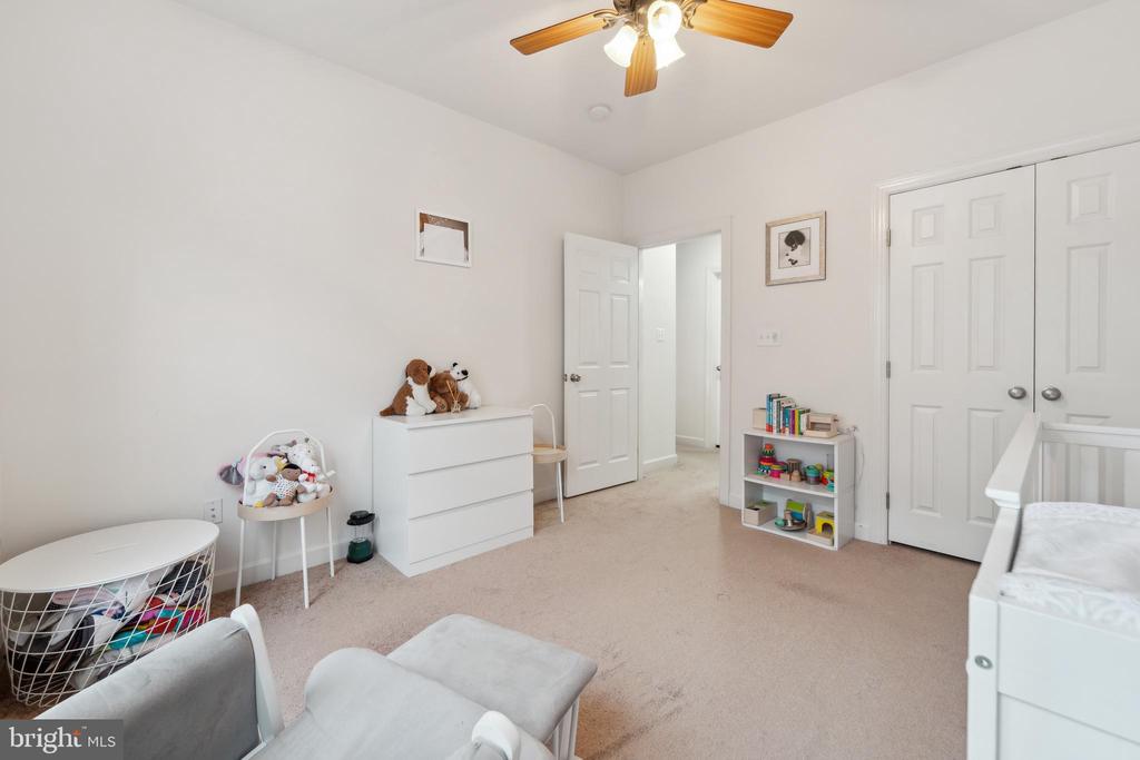 5722 CALLCOTT WAY
