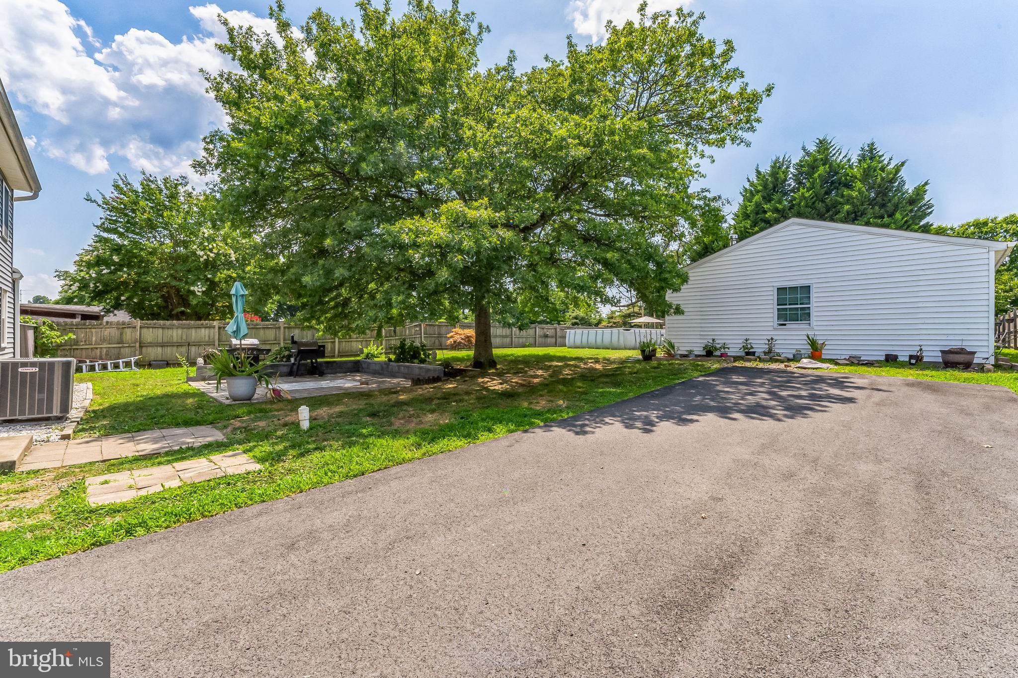 14710 Featherstone Rd