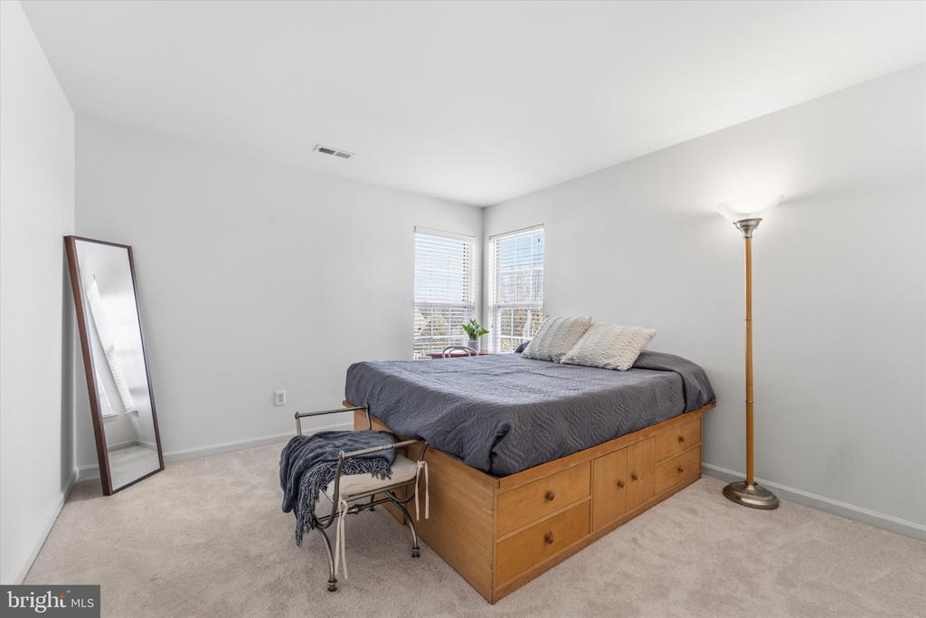 6741 EDGARTOWN WAY