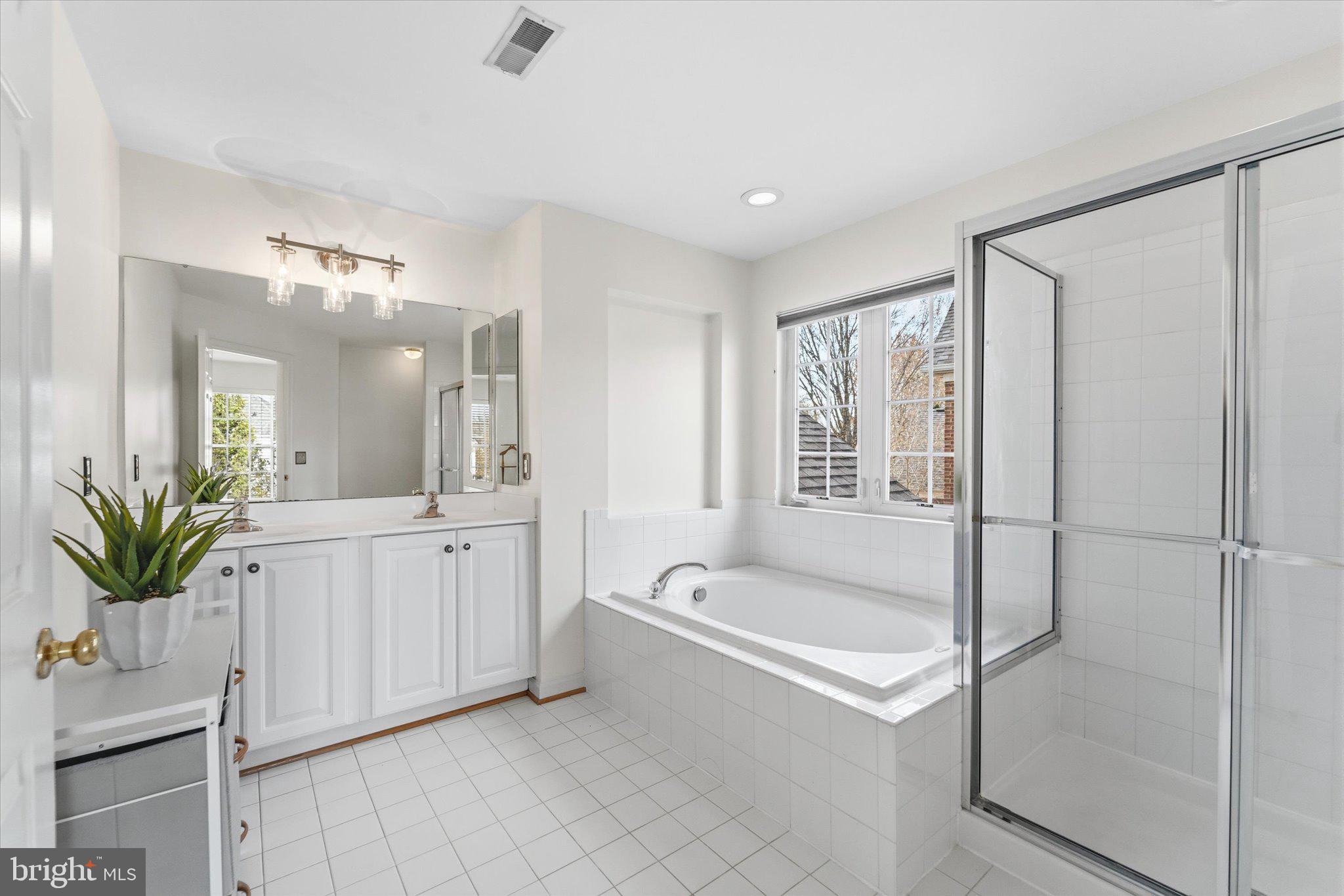 6741 EDGARTOWN WAY