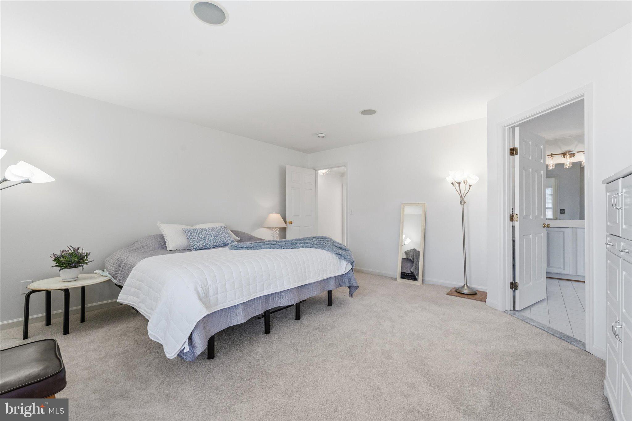6741 EDGARTOWN WAY