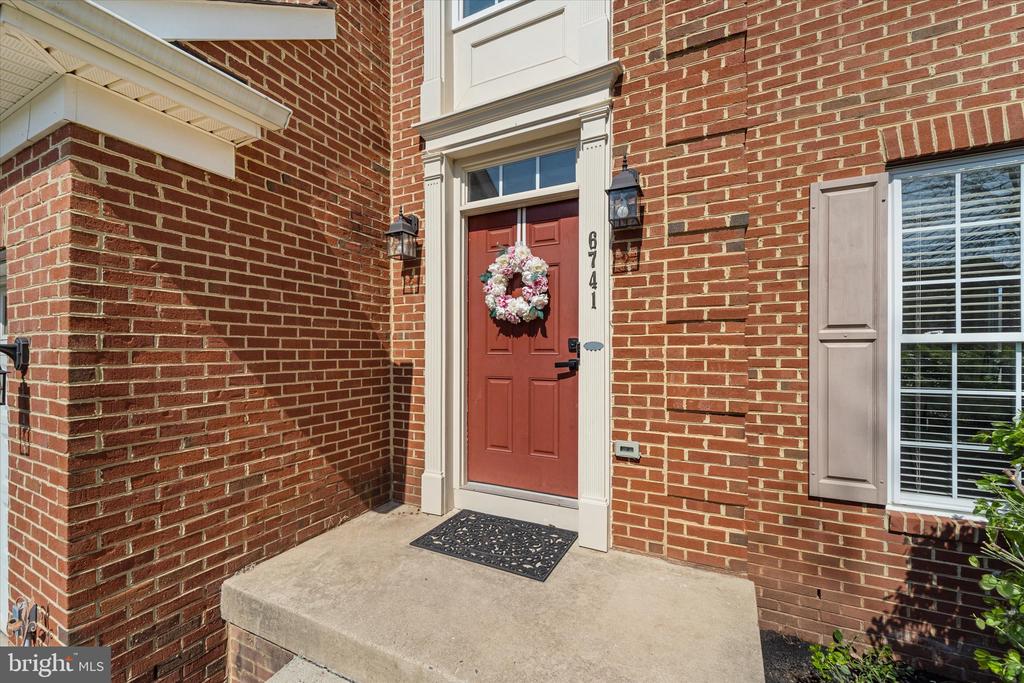 6741 EDGARTOWN WAY