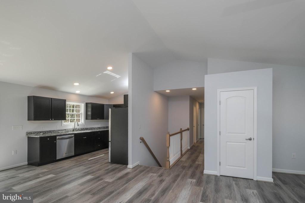 293 MARKHAM FARM ROAD