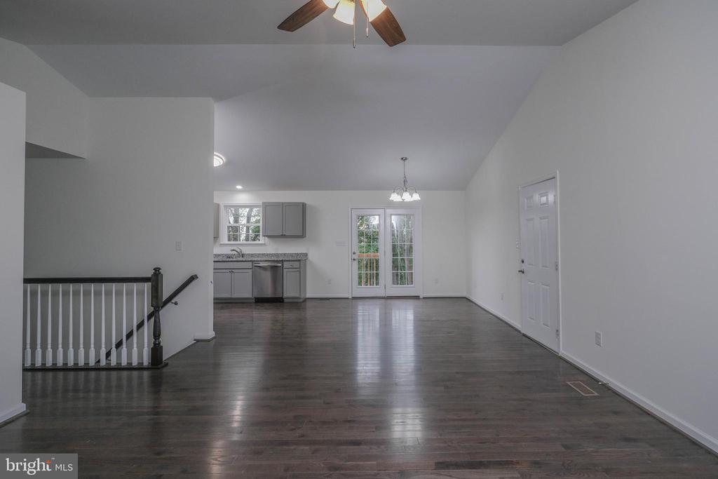 293 MARKHAM FARM ROAD