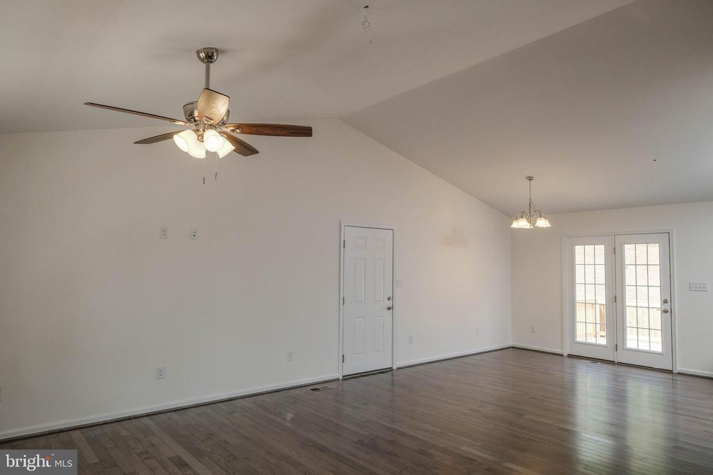 293 MARKHAM FARM ROAD
