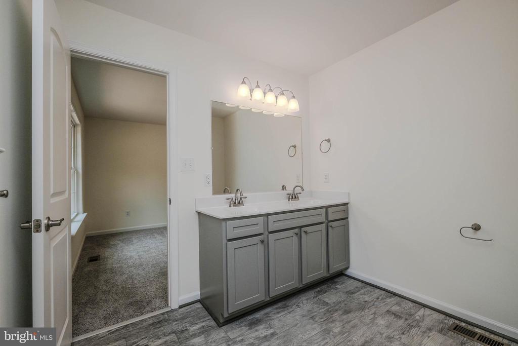 293 MARKHAM FARM ROAD