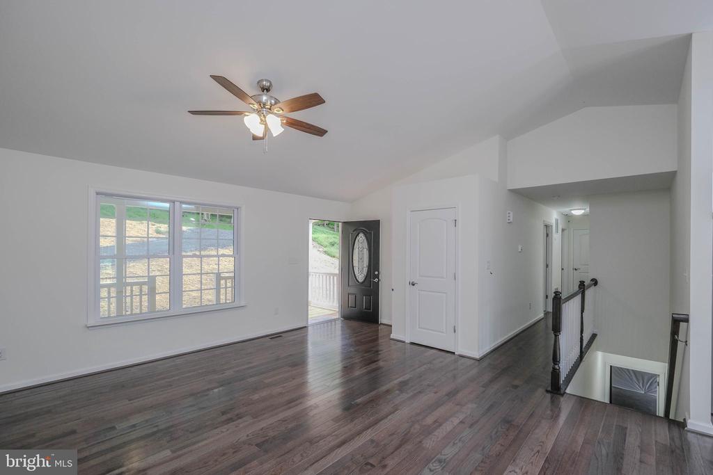 293 MARKHAM FARM ROAD