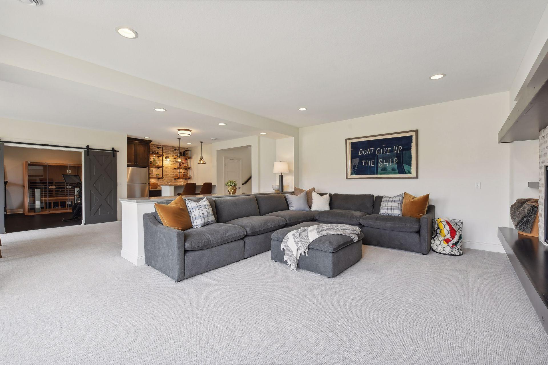 5960 Prestwick Court