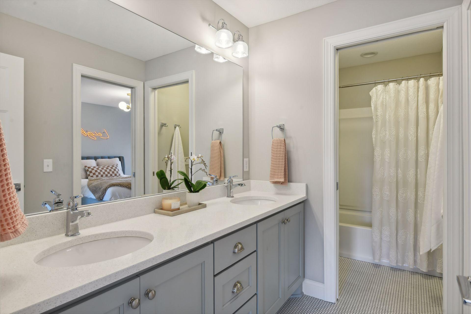 5960 Prestwick Court