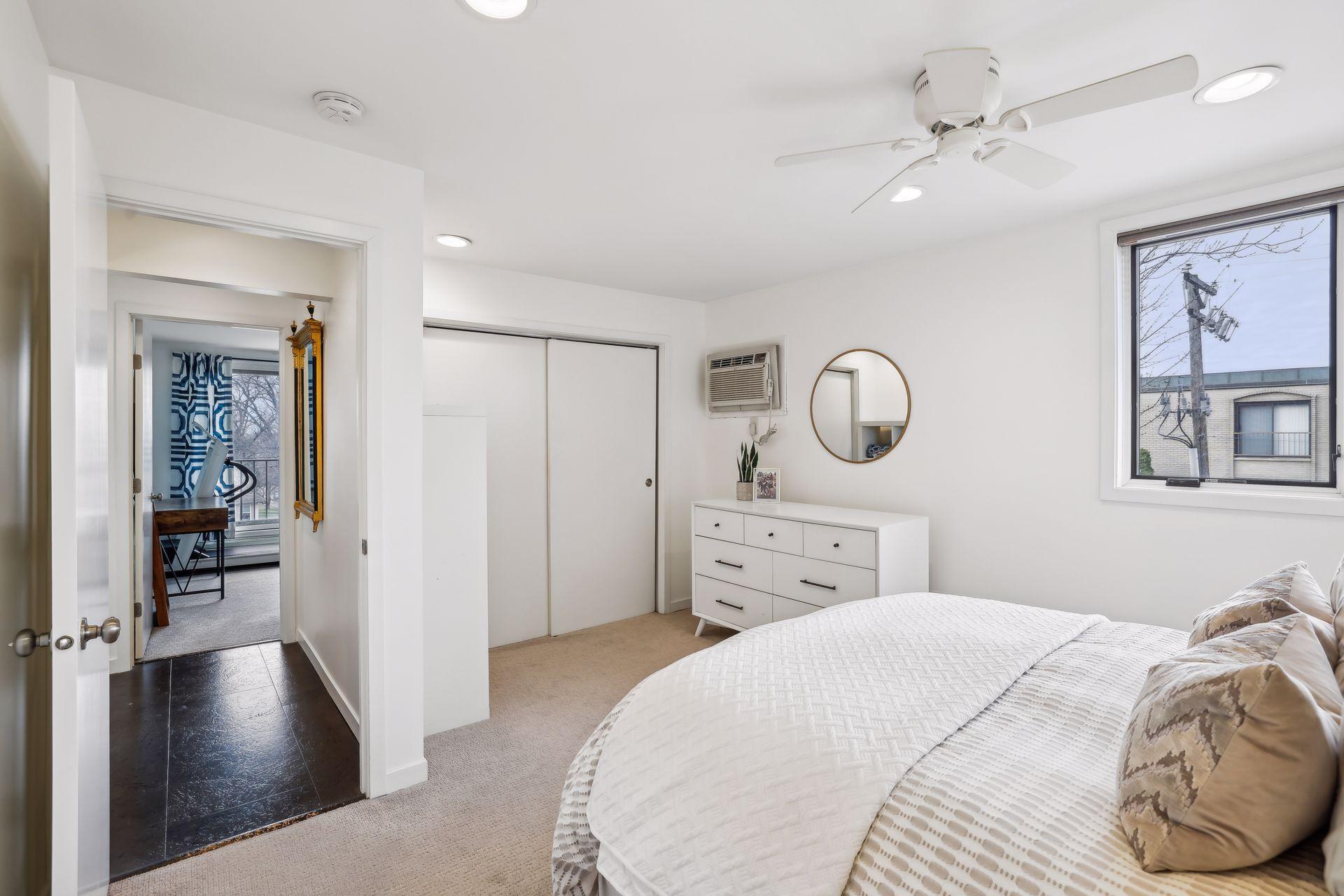 4625 Minnetonka Boulevard Unit: 206