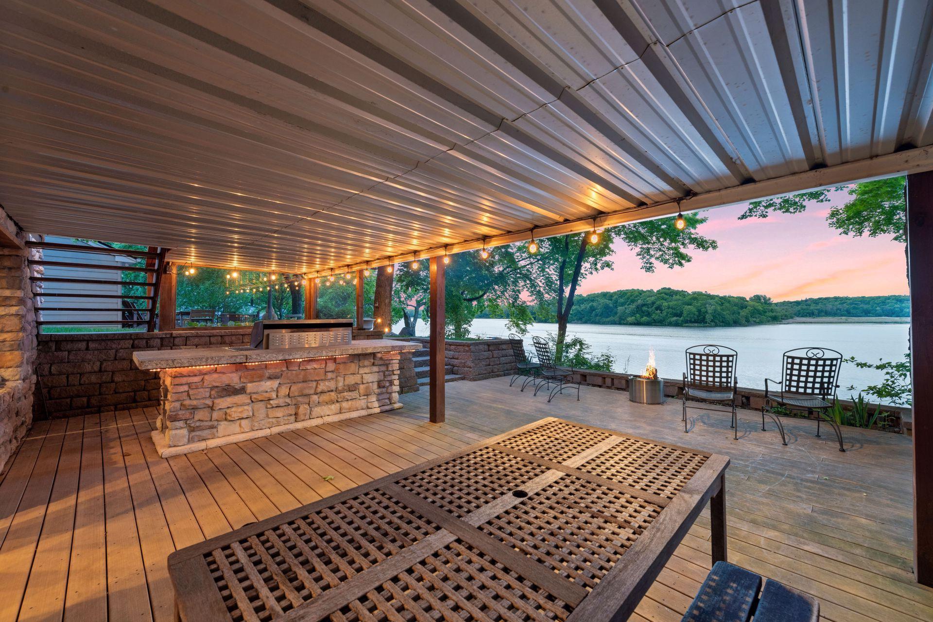 6256 Red Oak Road