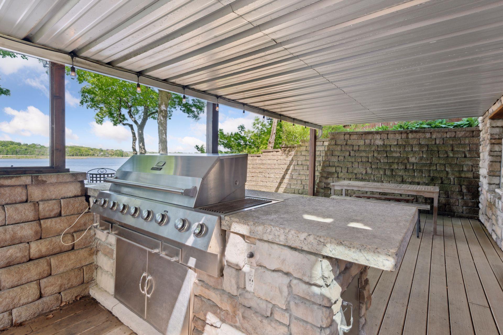 6256 Red Oak Road