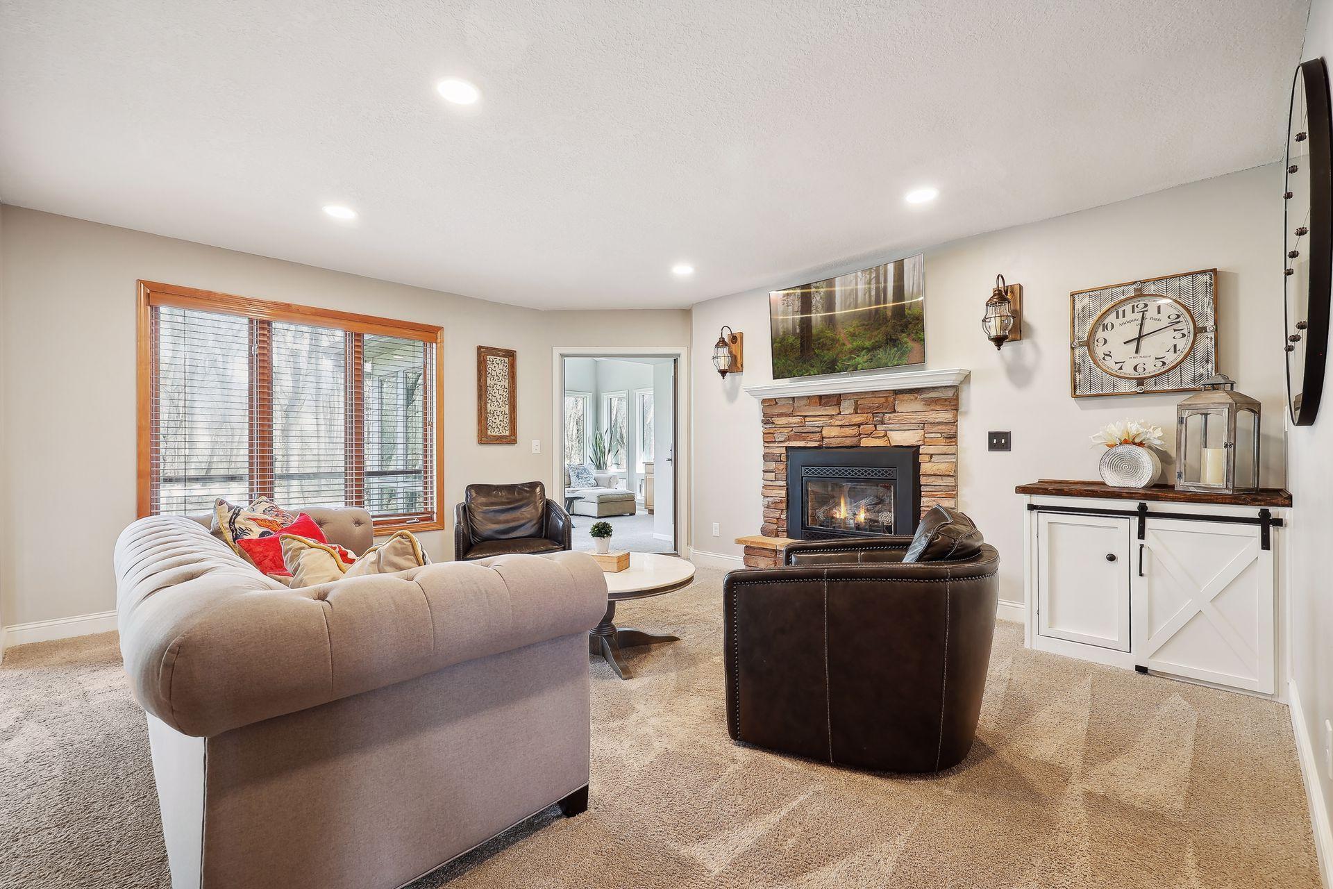 19860 Chartwell Hill