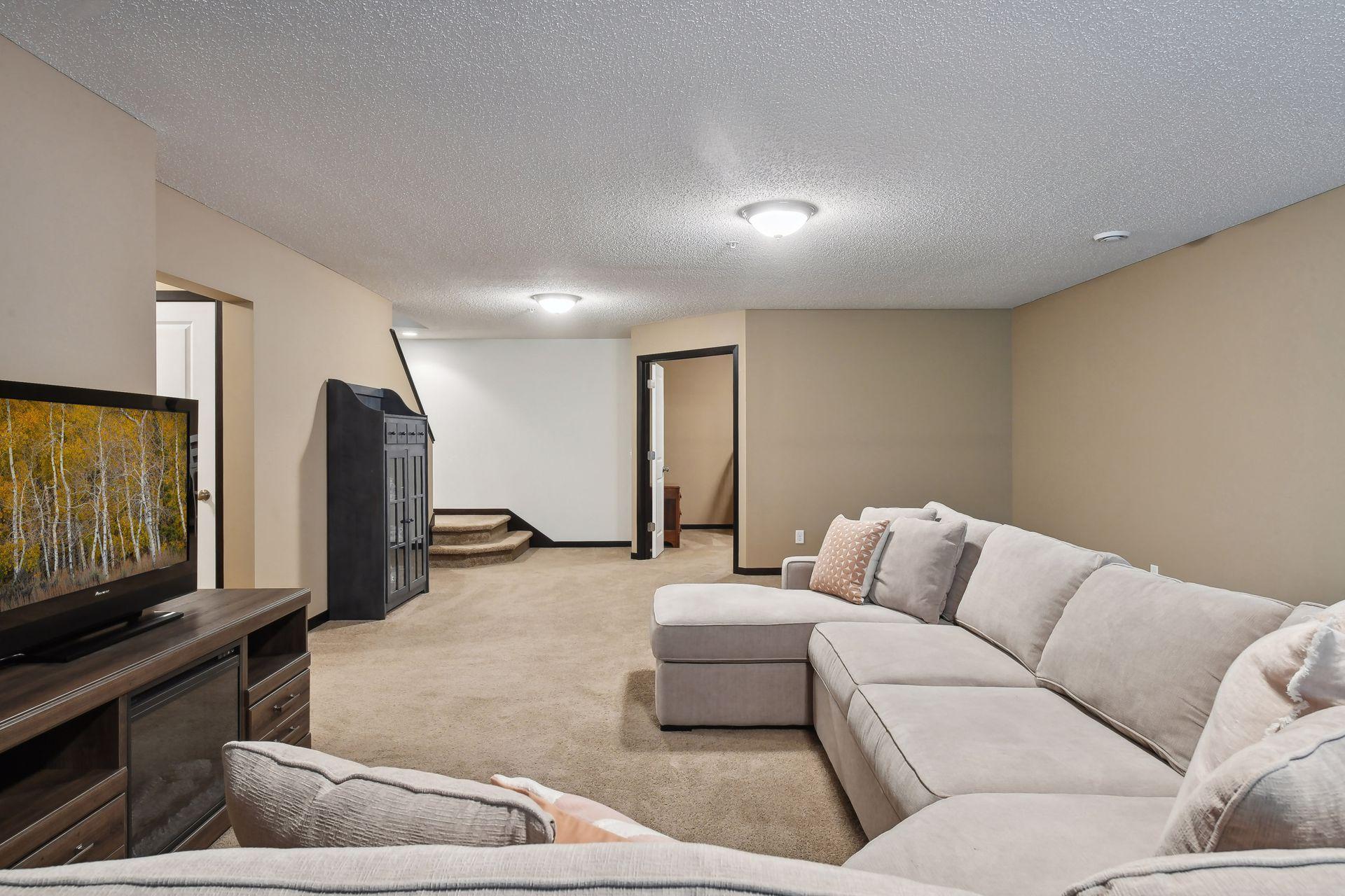 8652 Lake Riley Drive